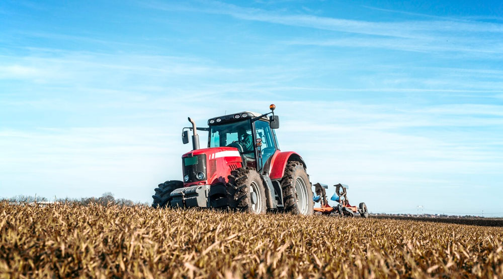 Filtros de Aire para Tractores: Potencia en el Campo